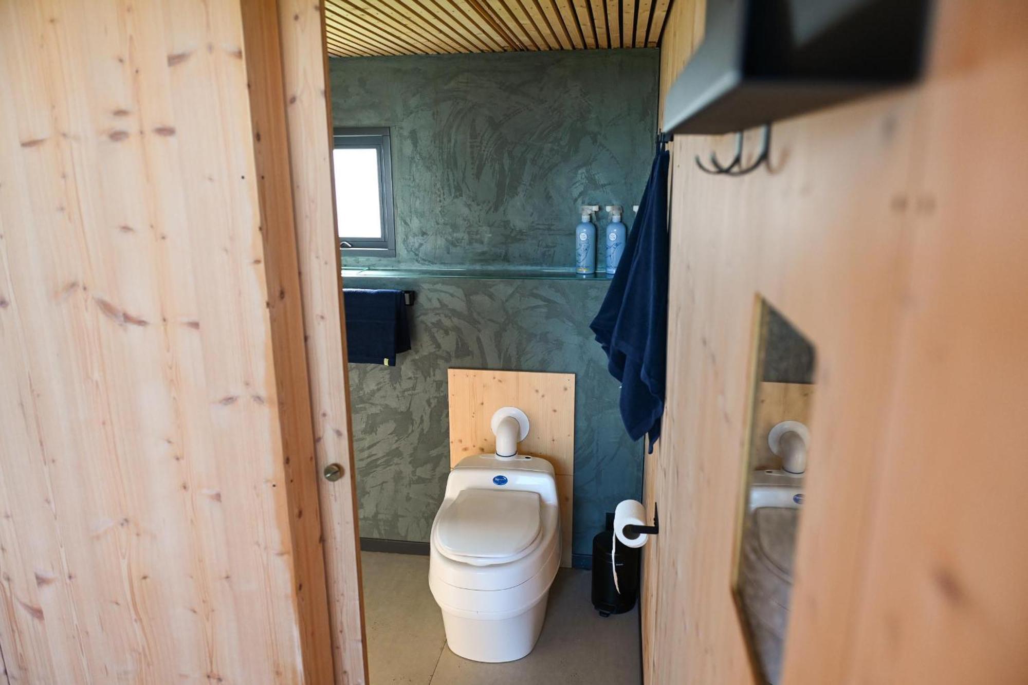 Tiny House Pioneer 18 Zur Meerseite - Green Tiny Village Harlesiel Carolinensiel Eksteriør bilde